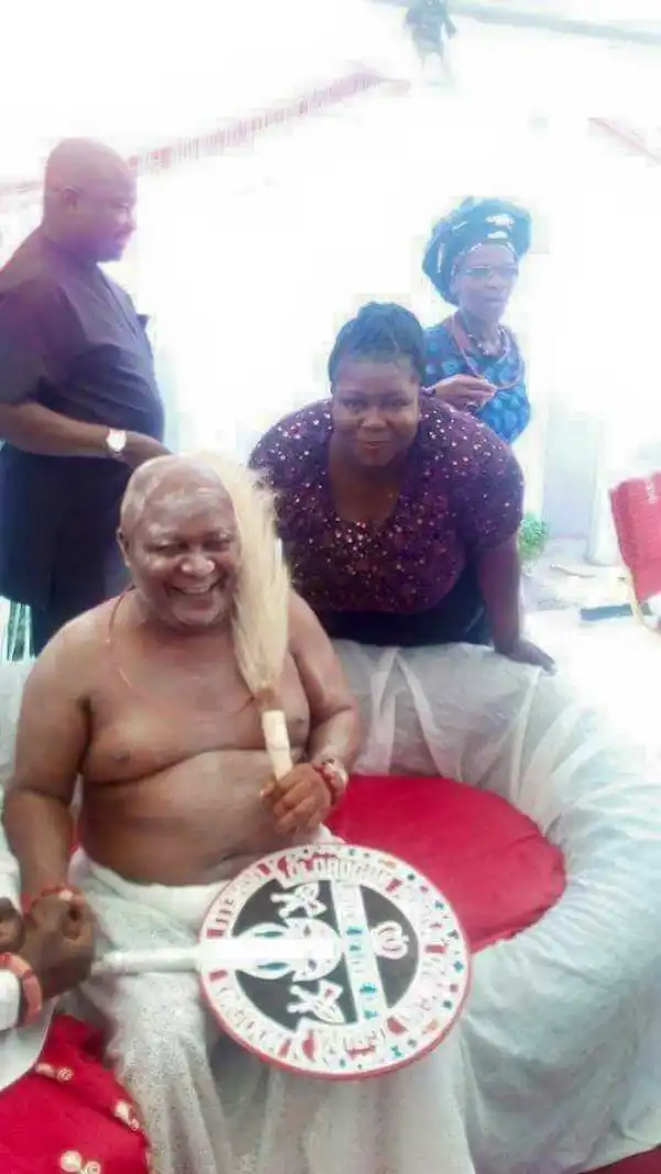 Delta State Speaker Goes Half Unclad As He